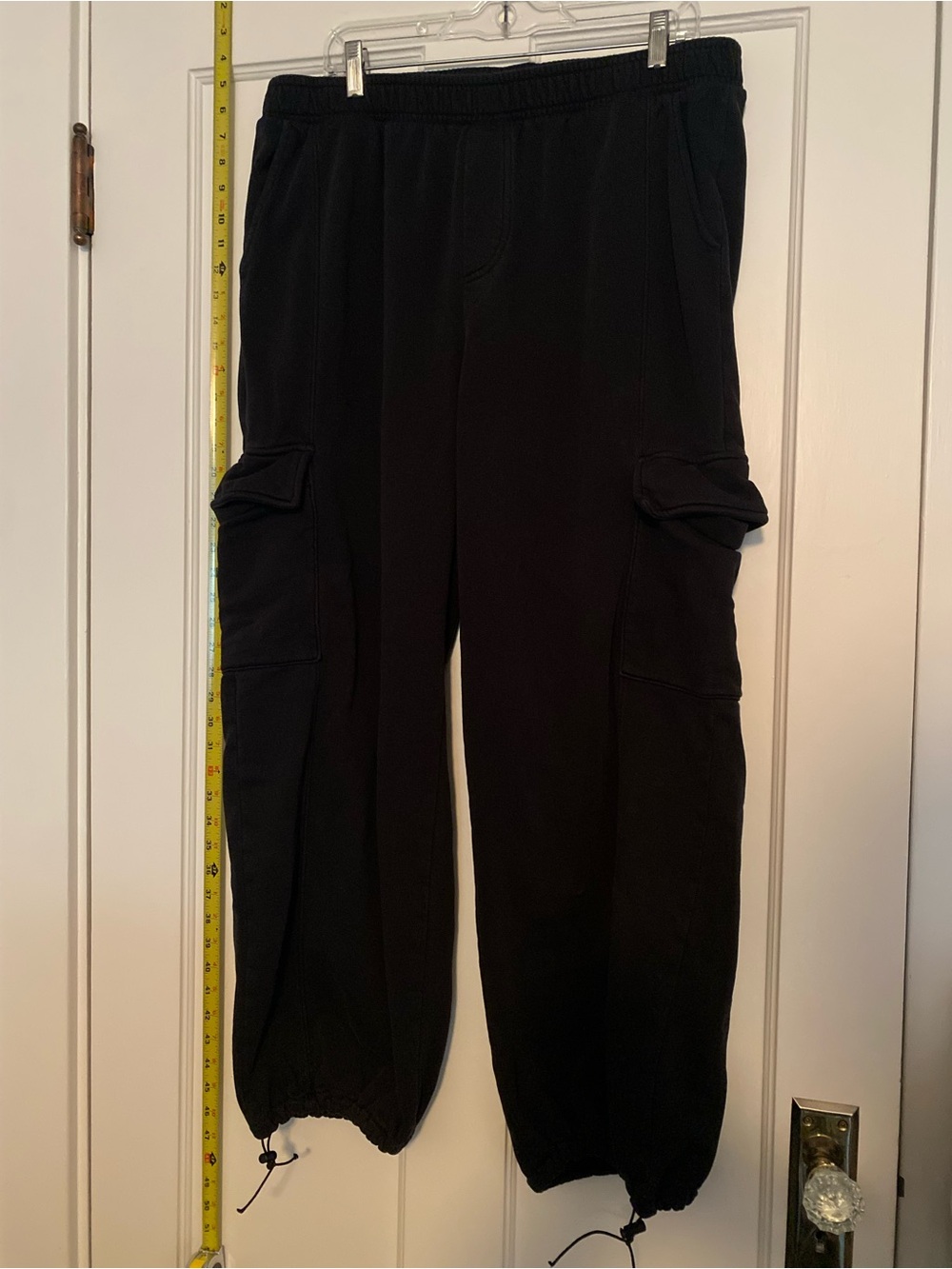 Gap cargo sweatpants, fleece lined, perfect for fall